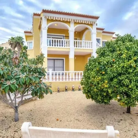Casa Rose - 4-bed With Private Pool In Calp