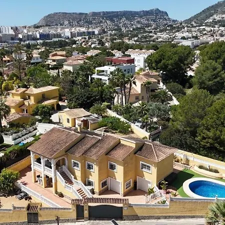 Villa Casa Rose - 4-bed With Private Pool In *