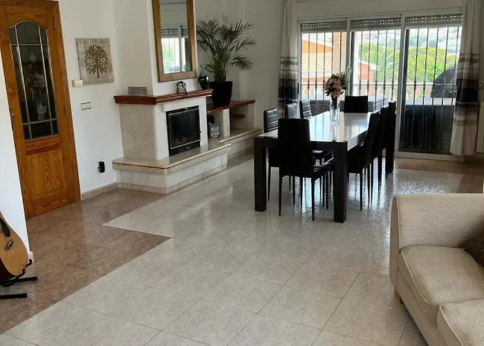 빌라 Casa Rose - 4-bed With Private Pool In *