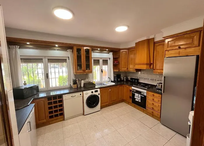 Casa Rose - 4-bed With Private Pool In Calpe